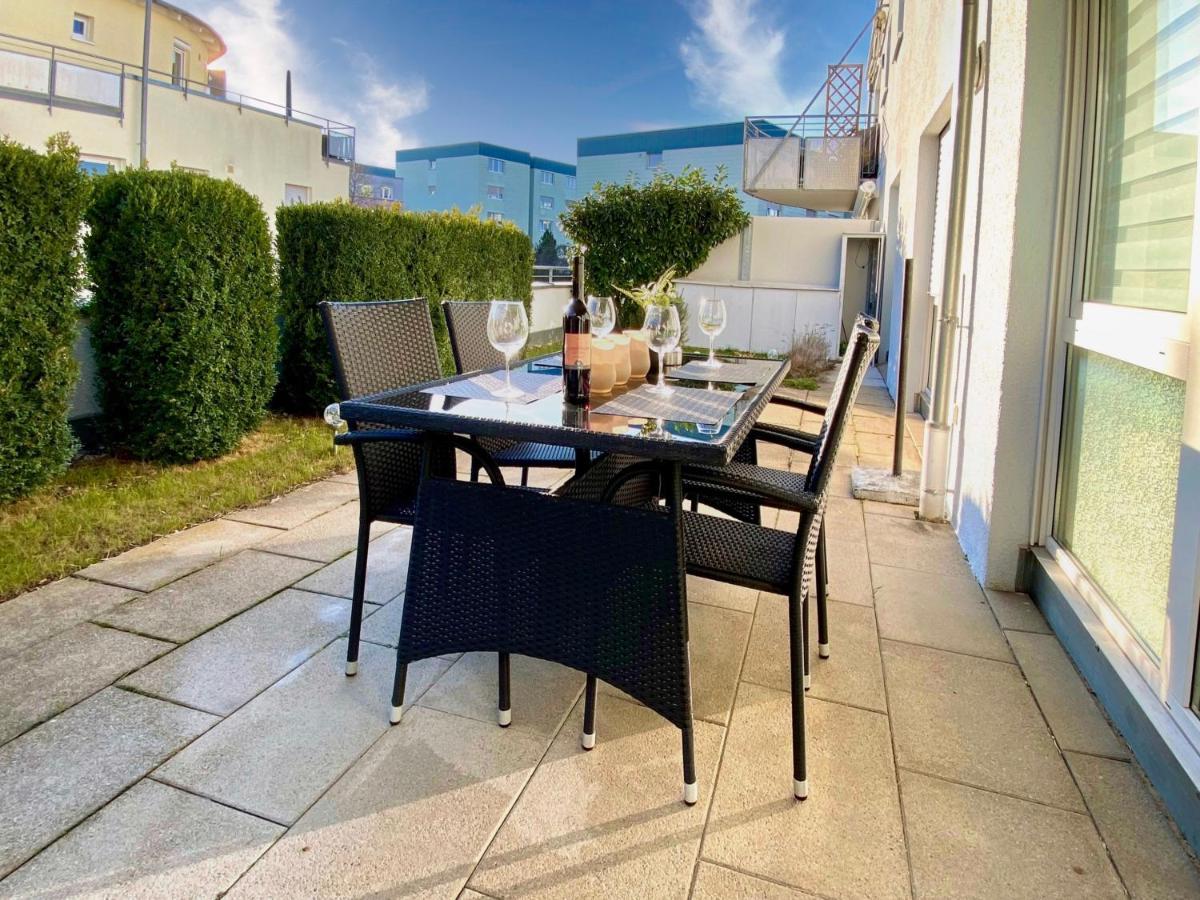3 Zimmer Apartment In S-Bahn Naehe, 76 Qm, Max 5 Pers, 30Qm Dachterasse, Garage, Internet 1000 Mbit Gärtringen Екстериор снимка